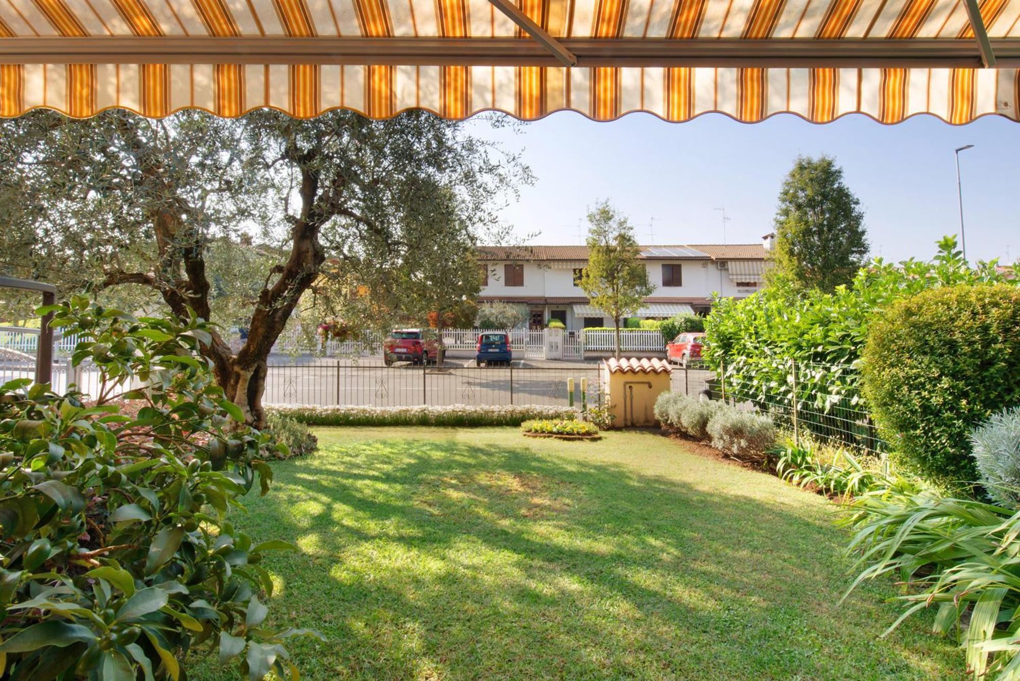 Villa Casa Elli Osio Sotto Esterno foto